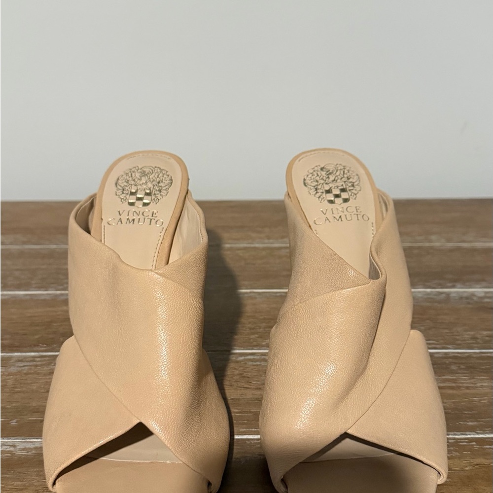 Vince Camuto Nude/Tan Leather Crossover Slide Mules